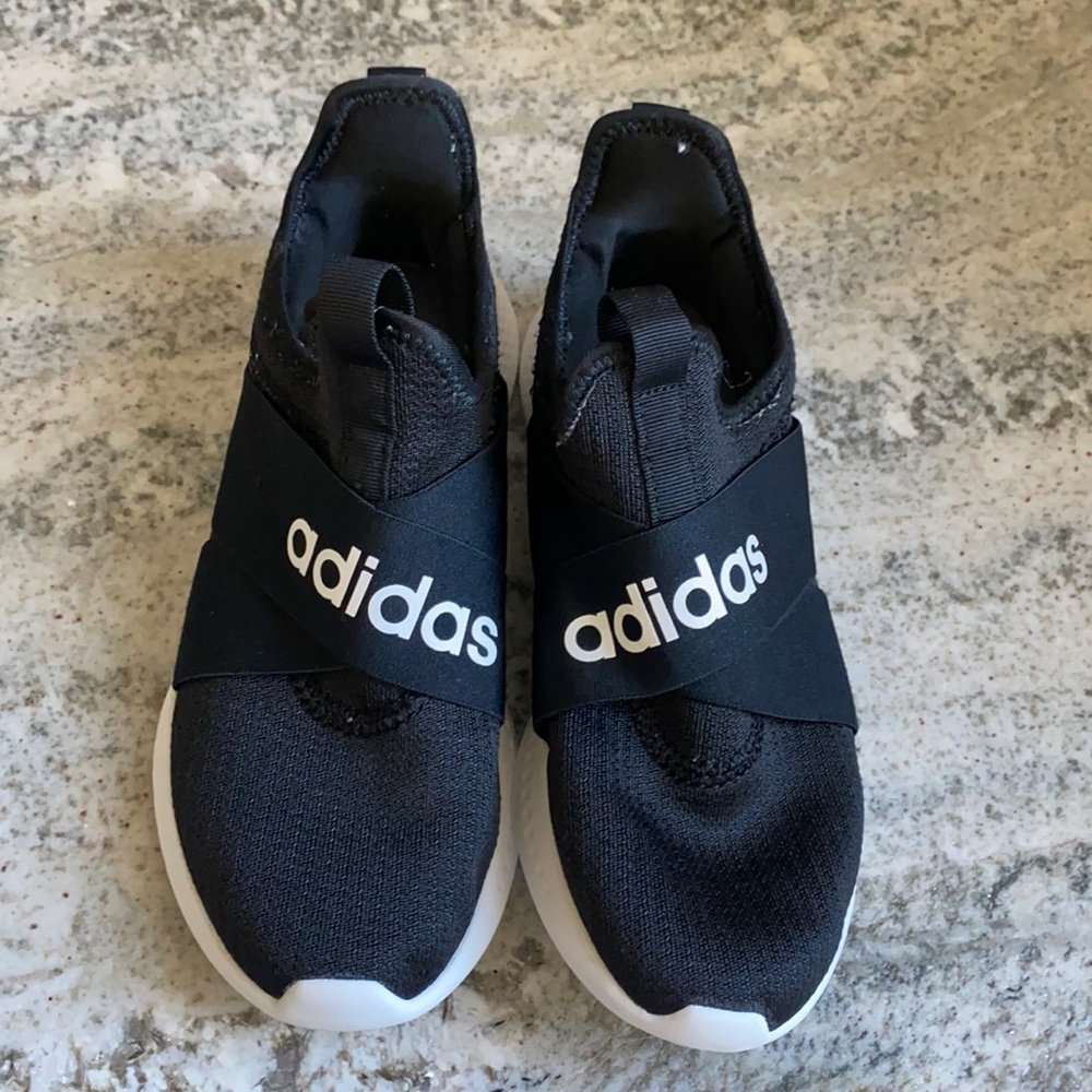 Adidas slip on shoes Supe size 6 1/2